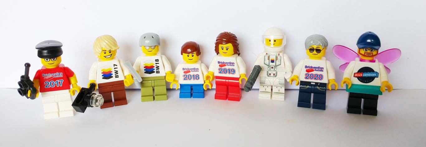 Second row of minifigs