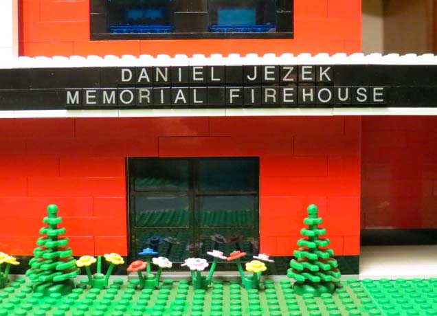 Tribute to Dan Jezek a firehouse in LEGO