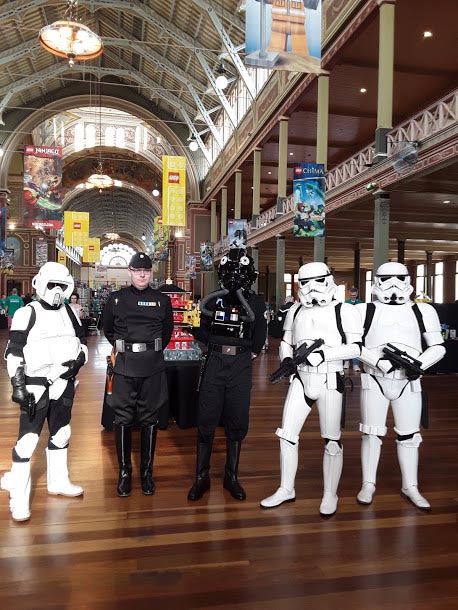 Star Wars characters join the crowd.